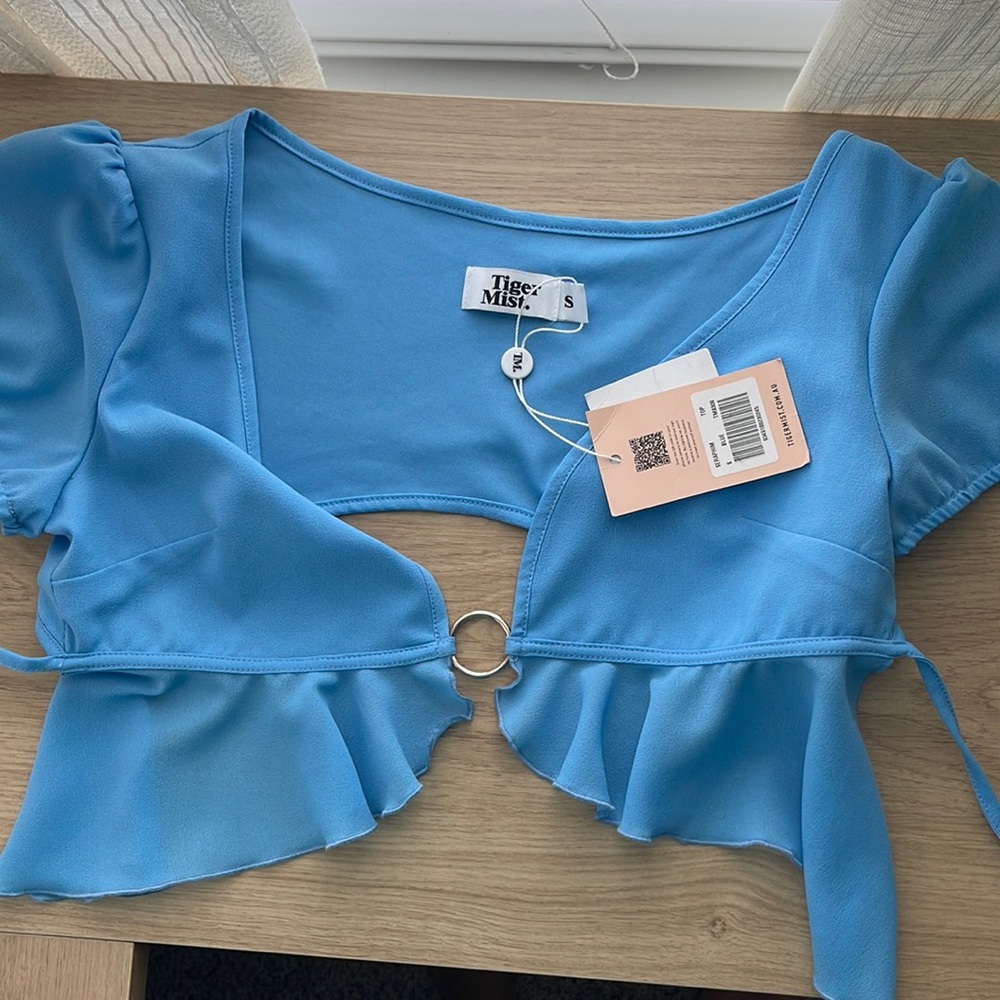 Tiger mist top